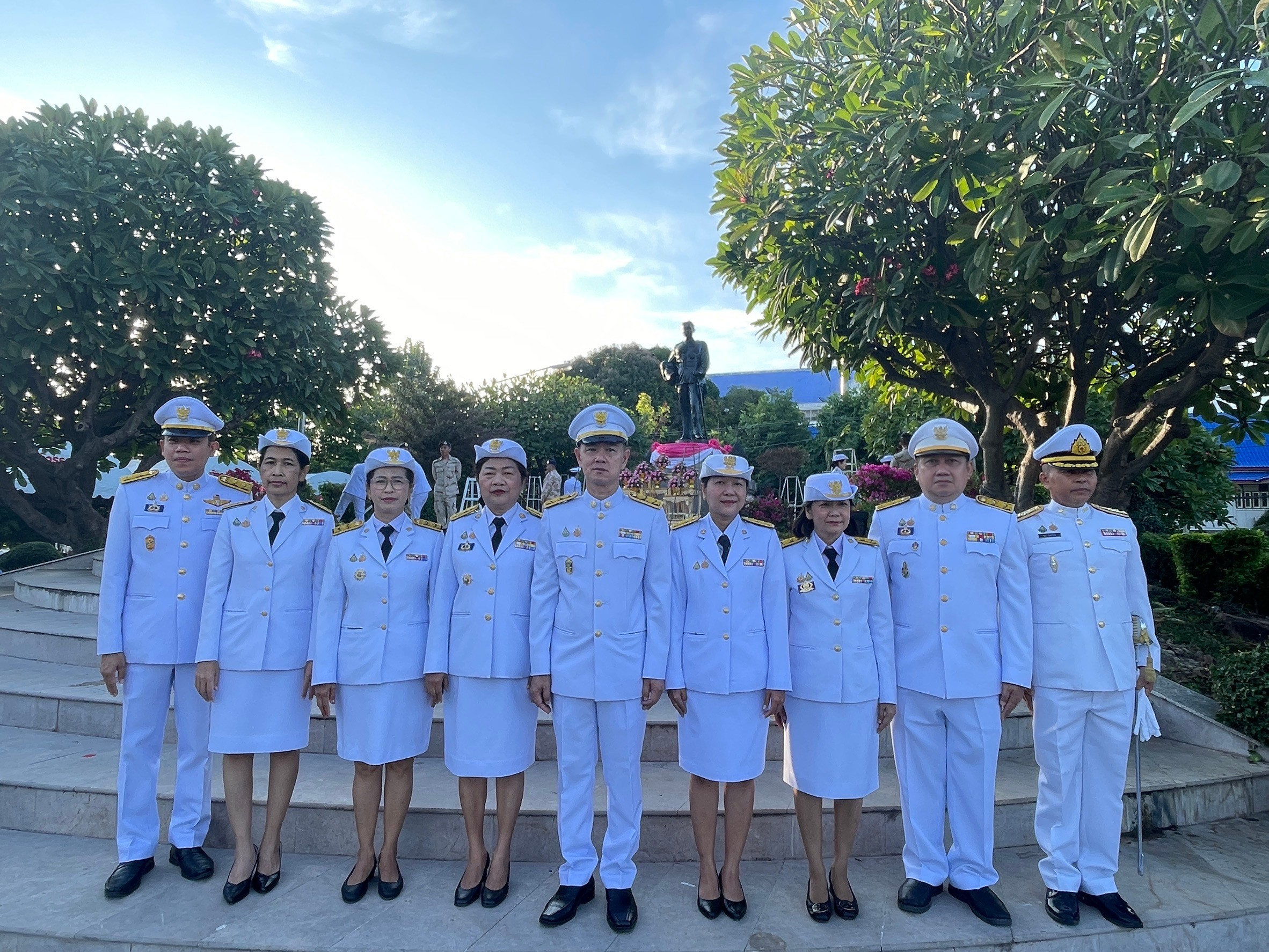 พิธีวางพวงมาลาน้อมรำลึกในพระมหากรุณาธิคุณเนื่องในวันคล้ายวันสวรรคตพระบาทสมเด็จพระจุลจอมเกล้าเจ้าอยู่หัว 23 ตุลาคม 2567..คลิก