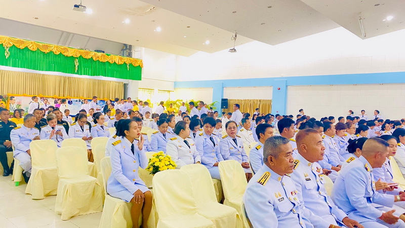 ร่วมพิธีวางพานพุ่มดอกไม้สด เนื่องในวันพระบิดาแห่งฝนหลวง ปี 2567..คลิก