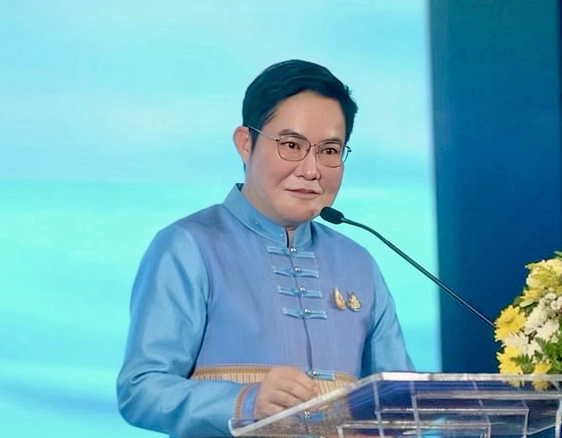 รมช.อัครา เชิญชวนสืบสานวัฒนธรรมประเพณีไทย แนะเลือกใช้กระทงแบบห่วงใยสิ่งแวดล้อม งดกระทงขนมปังทุกรูปแบบ เพื่อรักษาแหล่งน้ำและสัตว์น้ำ