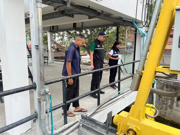 สำนักงานประมงพื้นที่กรุงเทพมหานคร ลงพื้นที่เพื่อสำรวจการแพร่ระบาดของปลาหมอคางดำ ตามข้อร้องเรียนของประชาชน