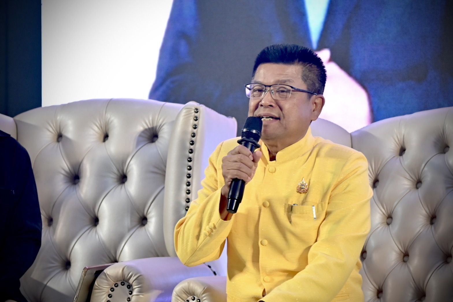 รมช. เกษตรฯ หนุนแนวคิด “ปรับกลยุทธ์สัตว์น้ำไทย สร้างกำไรทุกภาคส่วน” เปิดงาน “สัตว์น้ำไทย 2024” (Thai Aqua Expo 2024)  ติดอาวุธผู้เพาะเลี้ยง ผู้ประกอบการ พร้อมแข่งขันในตลาดโลก