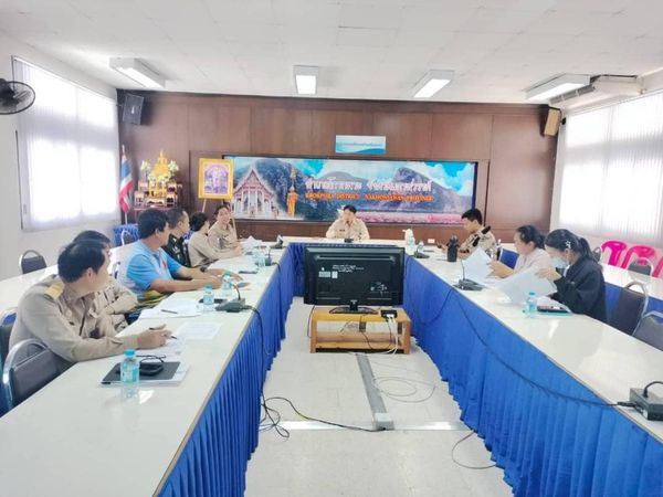 ประชุมการพิจารณาคัดเลือกกำนัน ผู้ใหญ่บ้าน แพทย์ประจำตำบล สารวัตรกำนัน และผู้ช่วยผู้ใหญ่บ้าน..คลิก