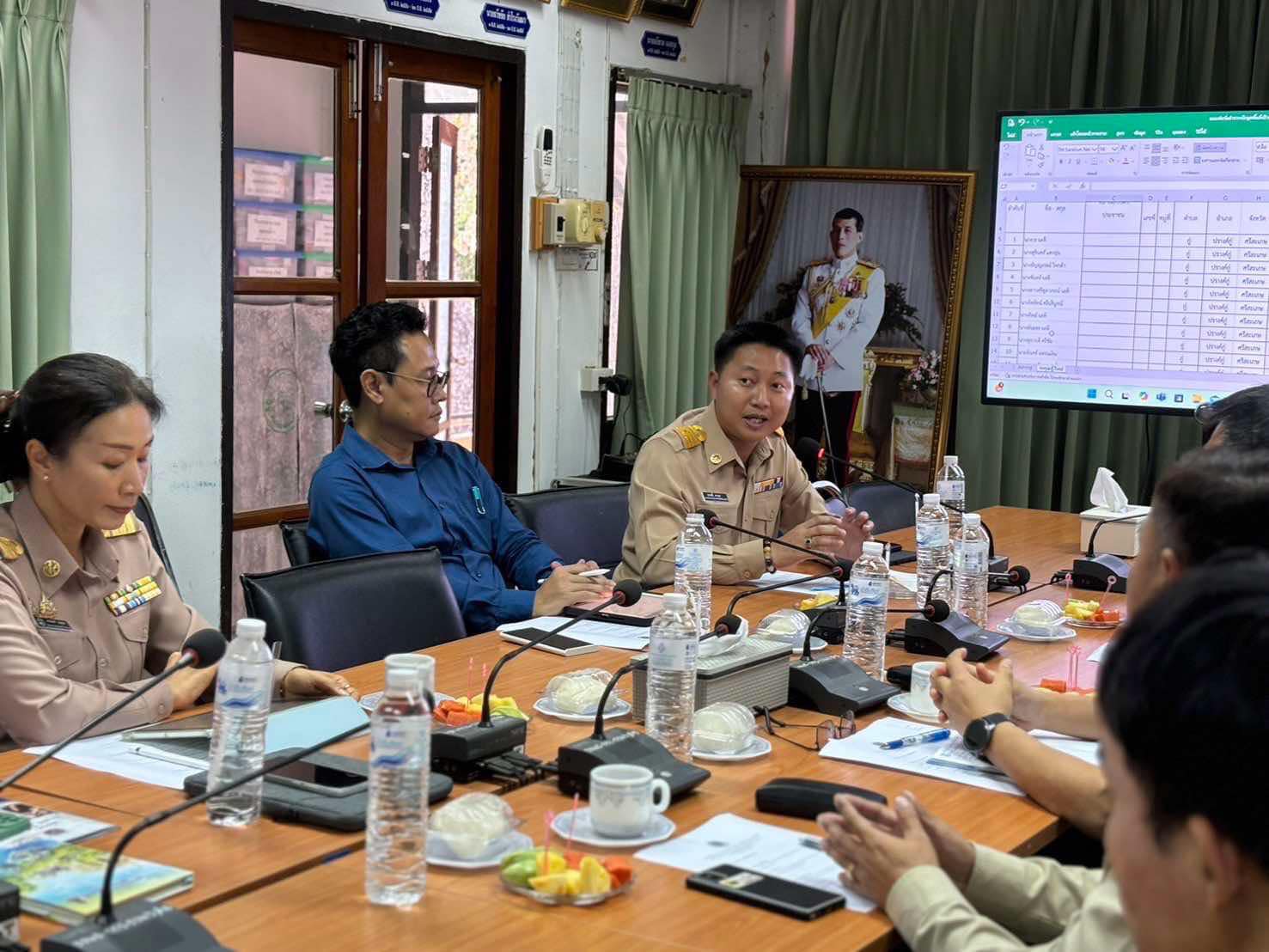 ร่วมประชุมปรึกษาหารือการดำเนินการจัดทำโครงการต้นแบบการส่งเสริมเลี้ยงปลาในนาข้าว..คลิก