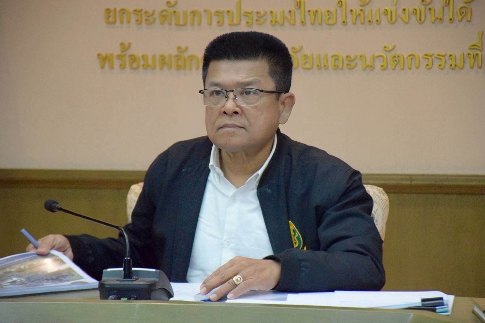 กรมประมง ขานรับนโยบาย รมช.อัครา เร่งแก้ไขปัญหาโรคระบาดกุ้งทะเล  เตรียมเสนอคณะรัฐมนตรี ยกระดับเป็นวาระแห่งชาติ