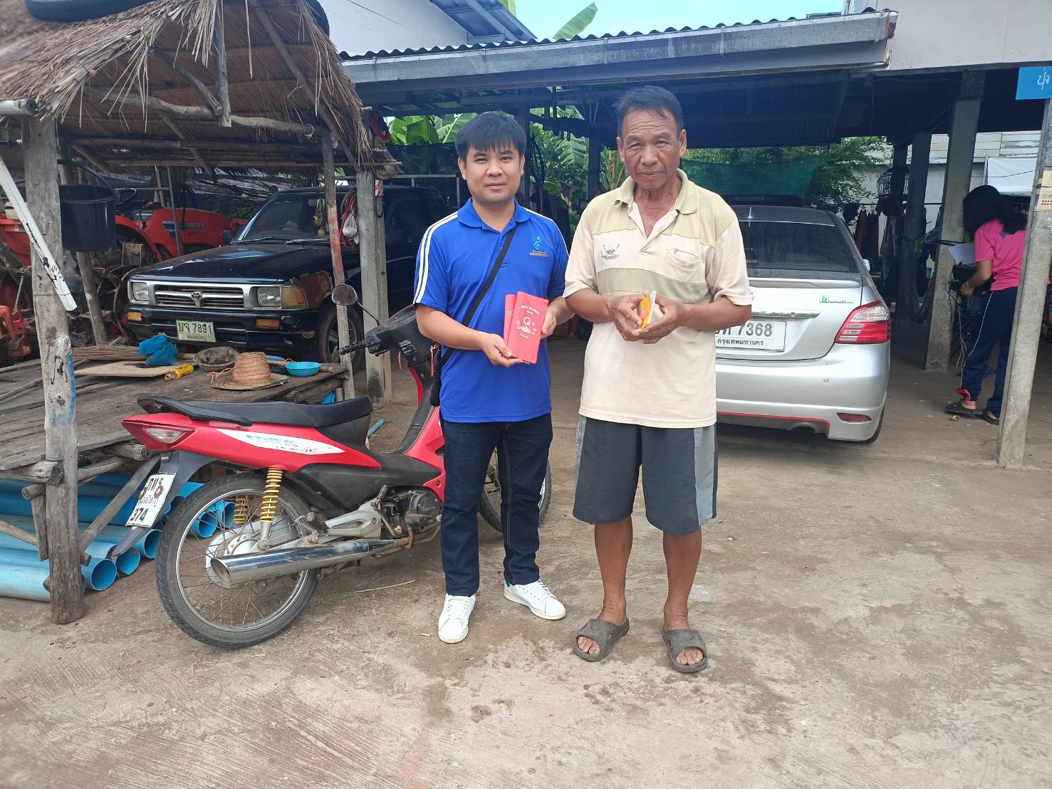 การเก็บข้อมูลปริมาณผลจับสัตว์น้ำจากสมุดปูม (Logbook) ชาวประมง ท่าขึ้นปลา ประจำเดือนตุลาคม 2567