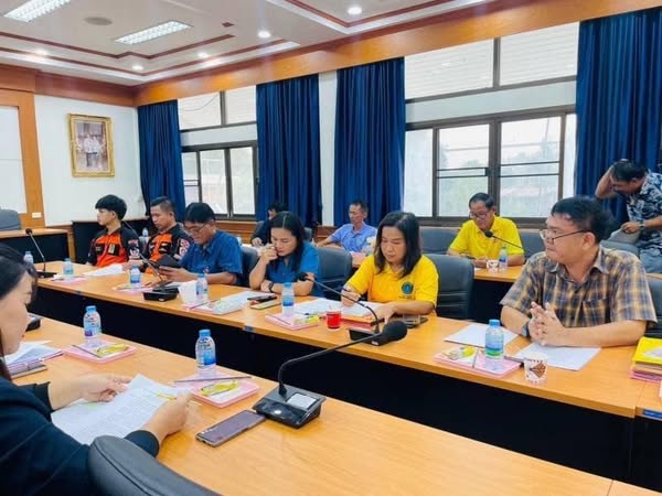 ประชุมพิจารณาการให้ความช่วยเหลือผู้ประสบภัยพิบัติอำเภอบรรพตพิสัย (ก.ช.ภ.อ.บรรพตพิสัย)..คลิก