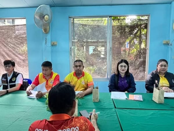 ประชุมโครงการขับเคลื่อนการเกษตรระดับหมู่บ้านสู่การผลิตสินค้าเกษตรมูลค่าสูง ระดับอำเภอ..คลิก