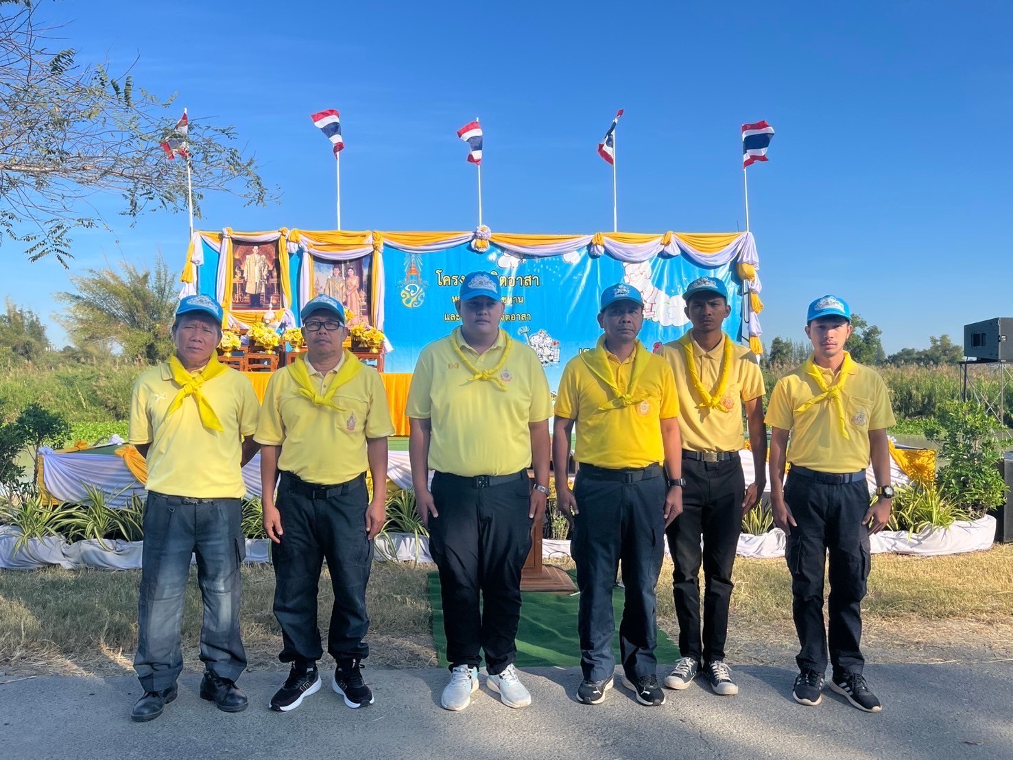 ร่วมกิจกรรมจิตอาสาพัฒนา เนื่องในวันคล้ายวันพระบรมราชสมภพพระบาทสมเด็จพระมหาภูมิพลอดุลยเดชมหาราช บรมนาถบพิตร วันชาติและวันพ่อแห่งชาติ 5 ธันวาคม 2567..คลิก