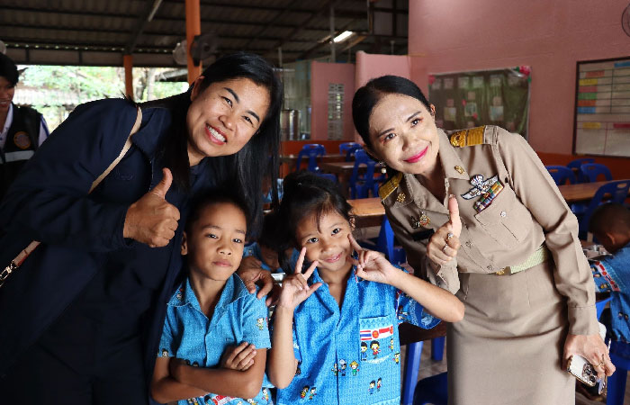 ศูนย์ฯ คุ้งกระเบน ลงพื้นที่สำรวจแนวทางบูรณาการช่วยเหลือ และพัฒนาคุณภาพชีวิตโรงเรียนในพื้นที่จังหวัดตราด..คลิก