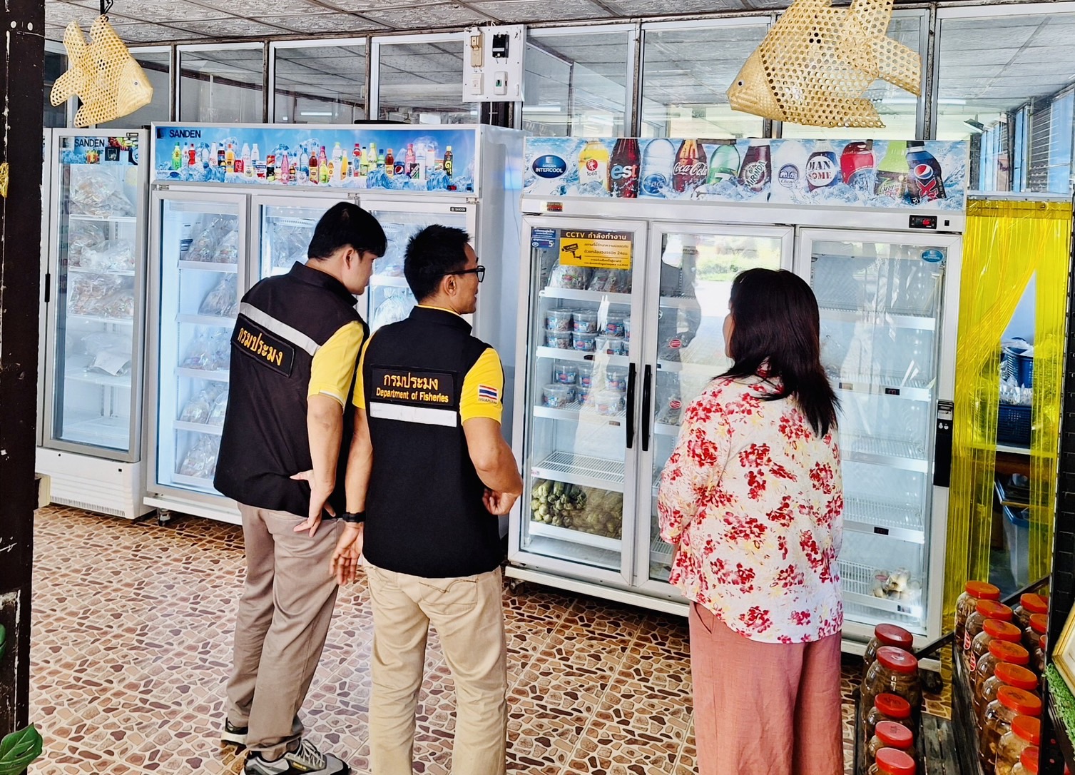 ประมงจังหวัดอุบลราชธานี ติดตามการดำเนินงานโครงการสร้างความเข้มแข็งกลุ่มการผลิตด้านประมงในพื้นที่จังหวัดอุบลราชธานี ด้านการแปรรูปสัตว์น้ำ..คลิก