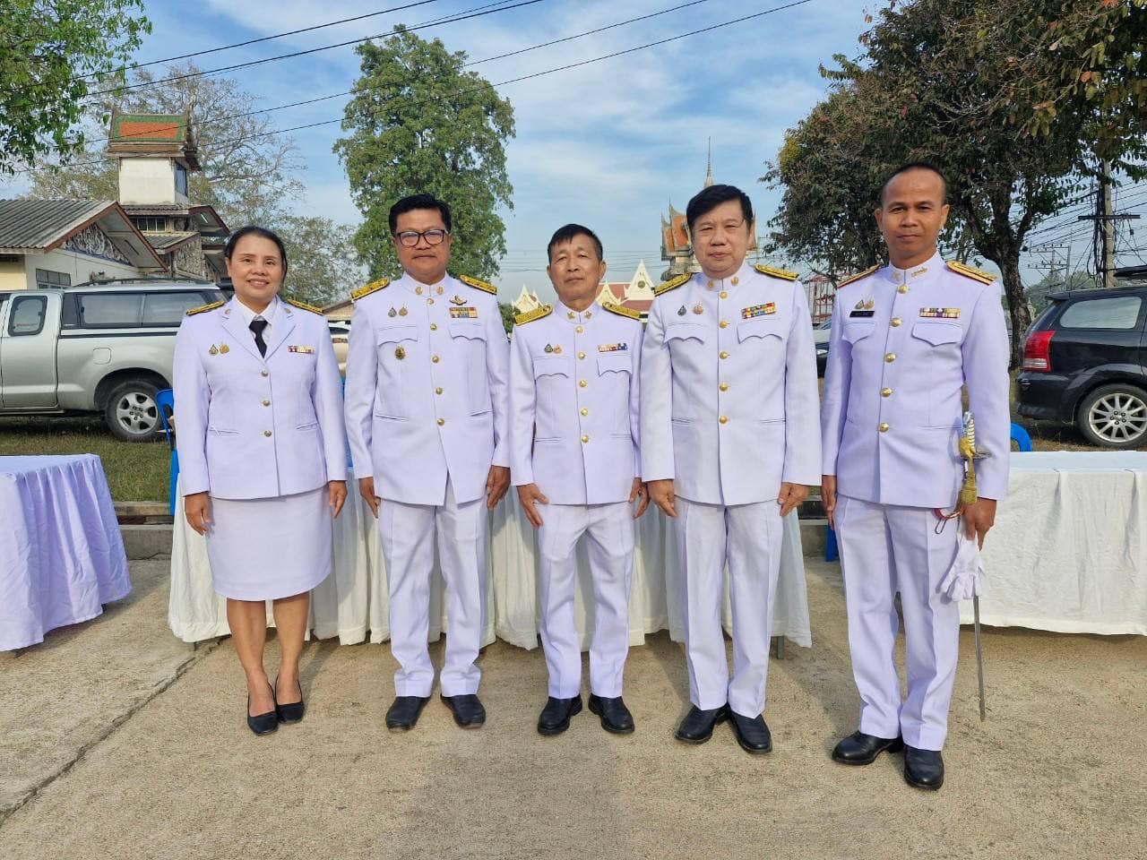 เข้าร่วมพิธีเจริญพระพุทธมนต์และทำบุญตักบาตรถวายพระราชกุศล และพิธีทางศาสนามหามงคลถวายพระราชกุศล เนื่องในโอกาสพระราชพิธีสมมงคลพระชนมายุเท่าพระบาทสมเด็จพระพุทธยอดฟ้าจุฬาโลกมหาราชสมเด็จพระปฐมบรมกษัตริยาธิราชแห่งพระราชวงศ์จักรี..คลิก