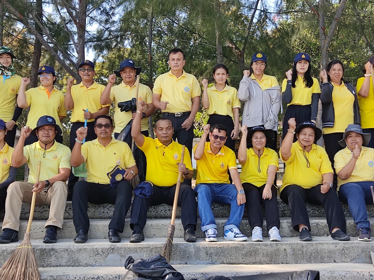 กิจกรรมจิตอาสาพัฒนา เนื่องในโอกาสพระราชพิธีสมมงคล พระชนมายุเท่าพระบาทสมเด็จพระพุทธยอดฟ้าจุฬาโลกมหาราช สมเด็จพระปฐมบรมกษัตริยาราชแห่งพระราชวงศ์จักรี..คลิก