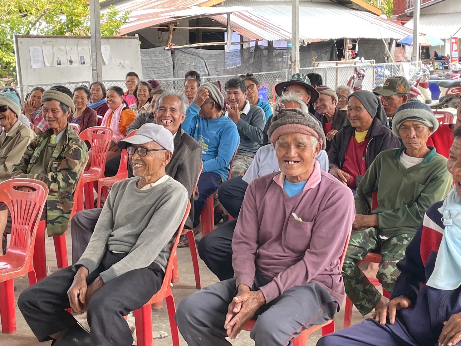 ประมงอุบลฯประชุมชี้แจงการดำเนินโครงการบริหารจัดการทรัพยากรประมง เพิ่มผลผลิตแหล่งน้ำชุมชนเพื่อสร้างรายได้ลดค่าครองชีพประชาชน..คลิก
