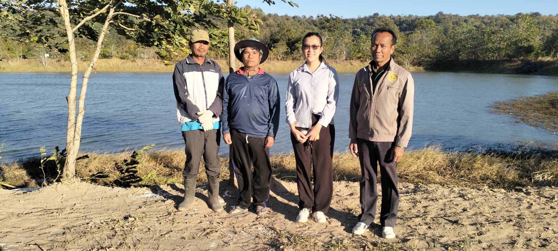 ประมงอำเภอศรีเมืองใหม่ ลงพื้นที่ประสานงานเพื่อเตรียมความพร้อมการจัดประชุมชี้แจงการดำเนินโครงการบริหารจัดการทรัพยากรประมง เพิ่มผลผลิตแหล่งน้ำชุมชนเพื่อสร้างรายได้ลดค่าครองชีพประชาชน..คลิก