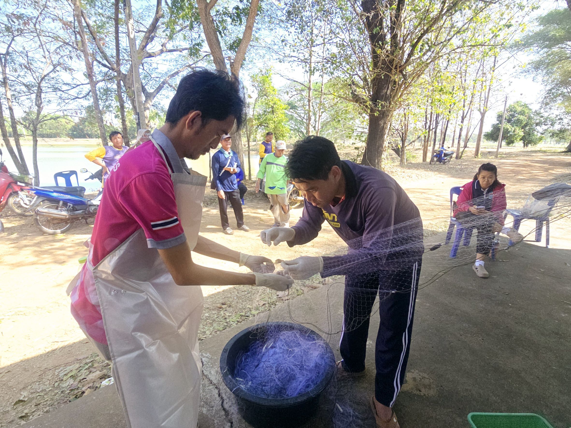 ประมงอำเภอวารินชำราบ ลงพื้นที่สำรวจข้อมูลแหล่งน้ำ โครงการบริหารจัดการทรัพยากรประมง เพิ่มผลผลิตในแหล่งน้ำชุมชนเพื่อสร้างรายได้และลดค่าครองชีพของประชาชน..คลิก