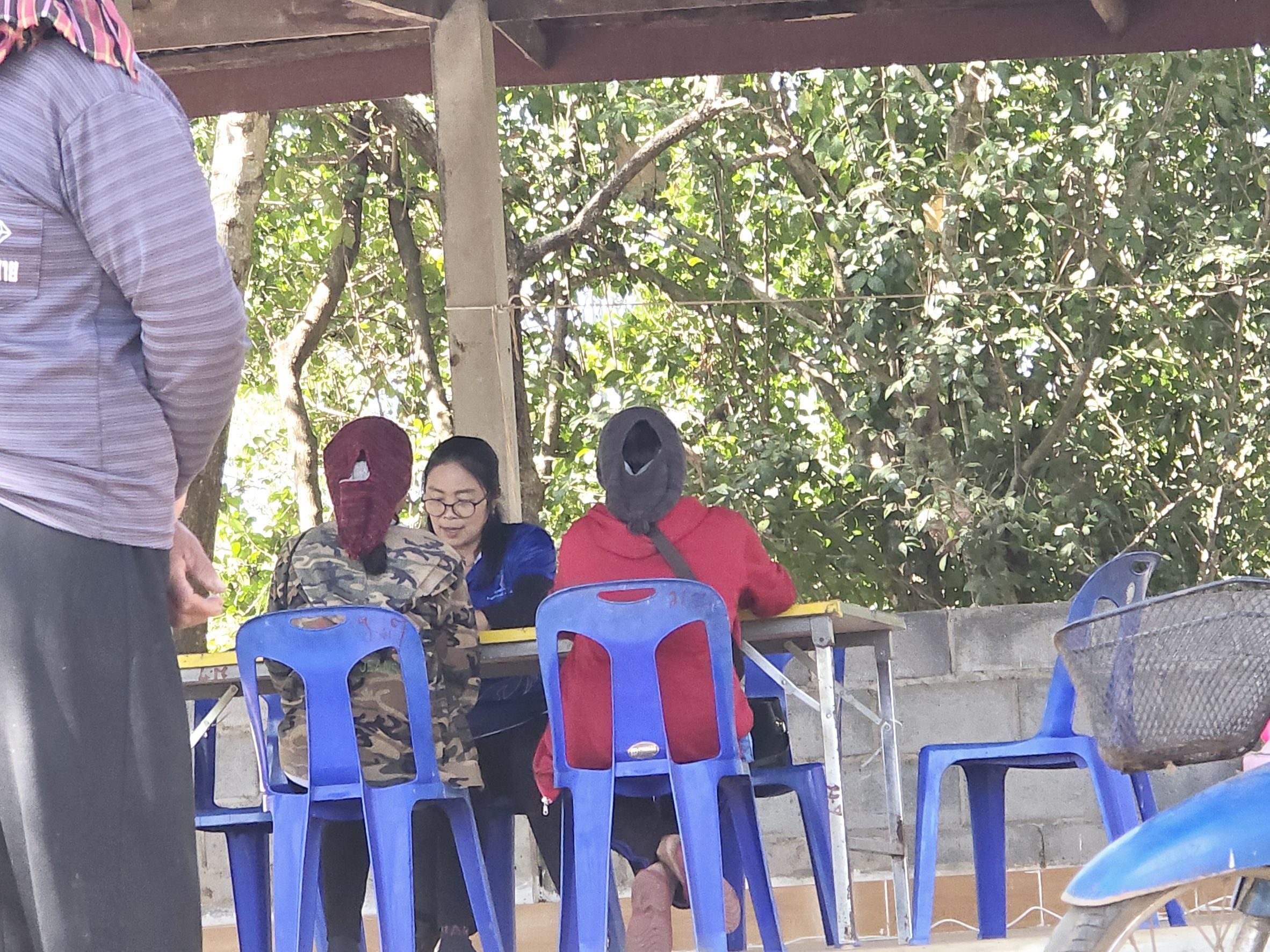 ประมงอำเภอวารินชำราบ ให้บริการปรับปรุงทะเบียนเกษตรกรผู้เพาะเลี้ยงสัตว์น้ำ พร้อมรับคำขอขึ้นทะเบียนเกษตรกรผู้เพาะเลี้ยงสัตว์น้ำ..คลิก