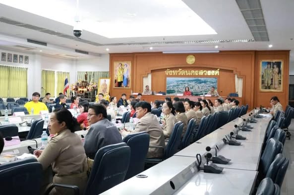 ประชุมคณะกรรมการบริหารศูนย์อำนวยการขจัดความยากจนและพัฒนาคนทุกช่วงวัยอย่างยั่งยืนตามหลักปรัชญาของเศรษฐกิจพอเพียงจังหวัดนครสวรรค์ (คจพ.จ.นว.) ครั้งที่ 1/2568..คลิก