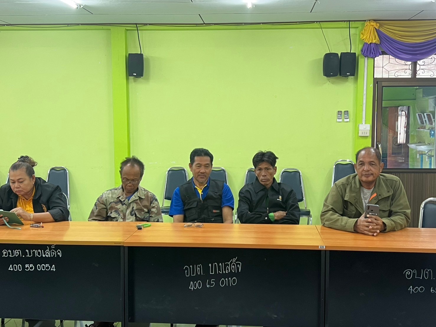 ประชุมชี้แจงโครงการบริหารจัดการทรัพยากรประมง กิจกรรมบริหารจัดการทรัพยากรประมงน้ำจืด ประจำปีงบประมาณ 2568 แหล่งน้ำหนองขโมย แหล่งน้ำหนองรางยายสา อำเภอป่าโมก..คลิก