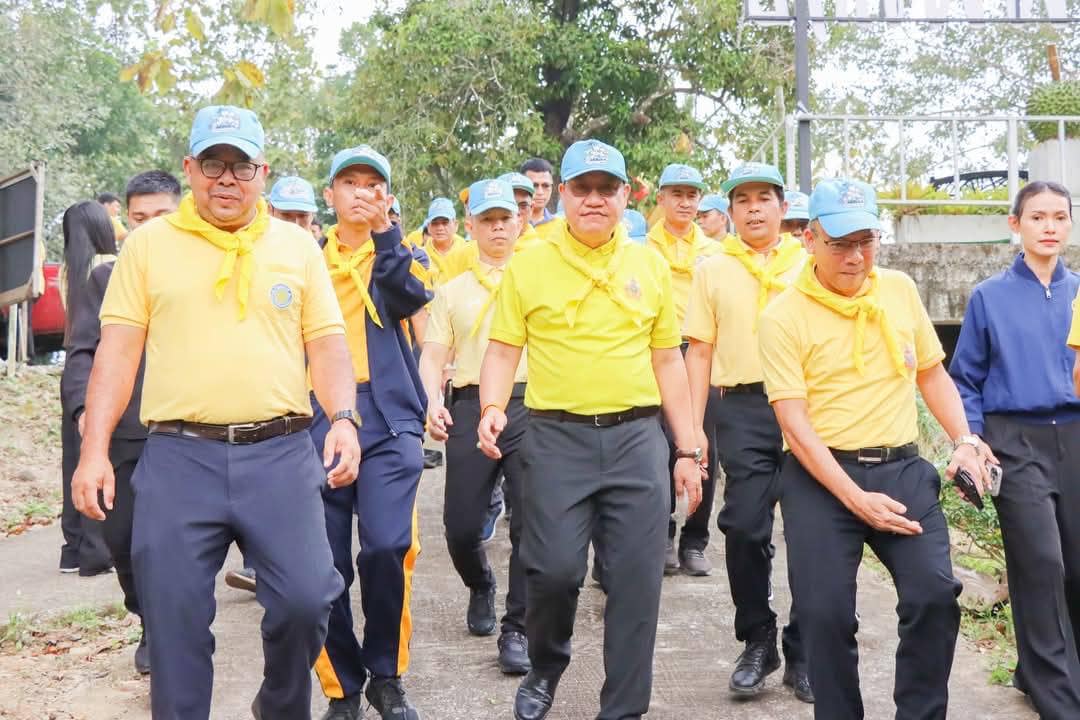 ศูนย์ป้องกันและปราบปรามประมงน้ำจืดสุราษฎร์ธานีร่วมกิจกรรมจิตอาสาปล่อยพันธุ์สัตว์น้ำเพิ่มผลผลิตสัตว์น้ำมูลค่าสูงในแหล่งน้ำธรรมชาติลุ่มน้ำตาปี