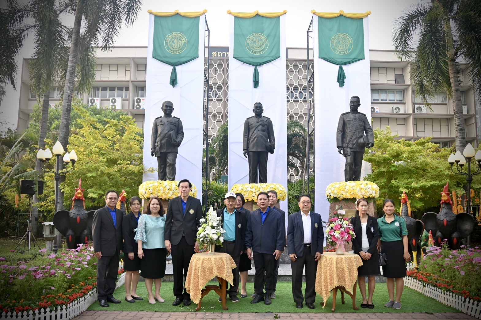 กรมประมงเข้าร่วมพิธีวางแจกันดอกไม้งานวันสถาปนามหาวิทยาลัยเกษตรศาสตร์ ครบรอบ 82 ปี วันที่ 2 กุมภาพันธ์ 2568..คลิก