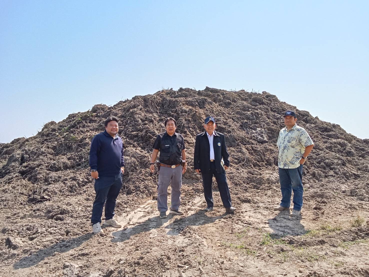 การตรวจผลการปฏิบัติงานบูรณะแหล่งน้ำธรรมชาติ หนองหาร จังหวัดสกลนคร ประจำเดือนมกราคม 2568