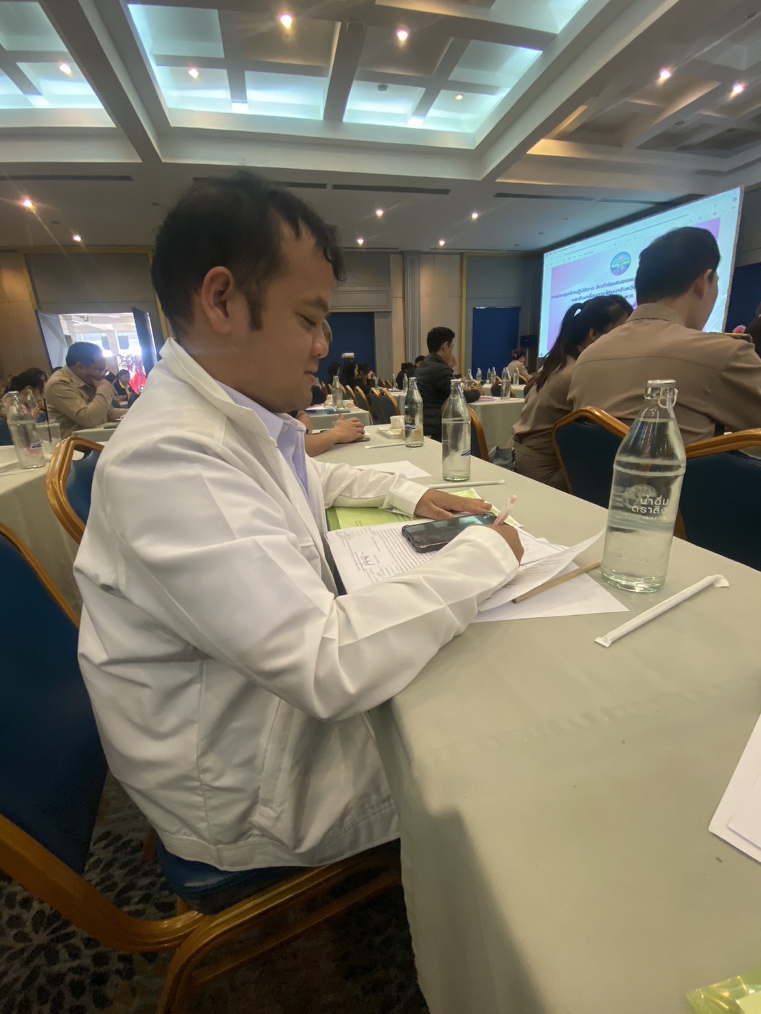 ประมงอุบลฯ ร่วมประชุมเชิงปฏิบัติการจัดทำข้อเสนอแผนงาน โครงการ เพื่อสนับสนุนและขับเคลื่อนการพัฒนาจังหวัดอุบลราชธานี ประจำปีงบประมาณ พ.ศ. 2570..คลิก