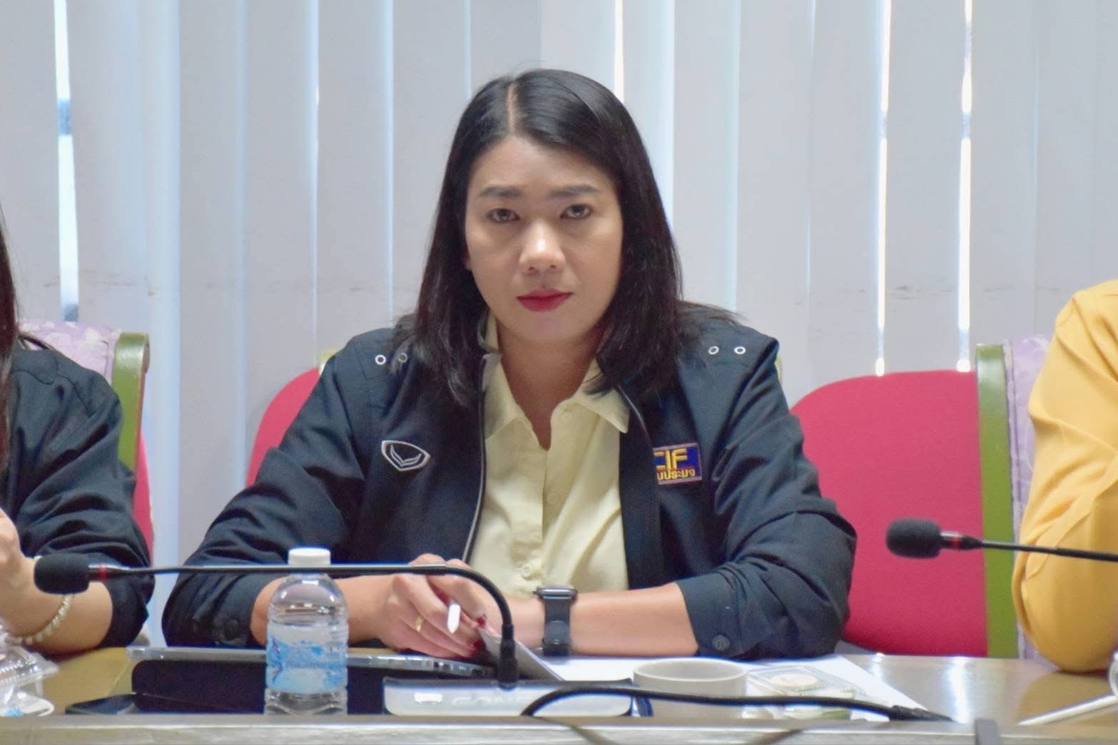 การประชุมหารือประเด็นการเรียกเอกสารหลักฐานอื่นเพิ่มเติมสำหรับการขออนุญาตนำพ่อแม่พันธุ์กุ้งทะเลจากสาธารณรัฐสังคมนิยมเวียดนามเข้ามาในราชอาณาจักร