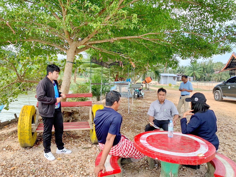 ร่วมตรวจสอบและติดตามฟาร์มโครงการเสริมสภาพคล่องเกษตรกรผู้เลี้ยงกุ้งทะเล