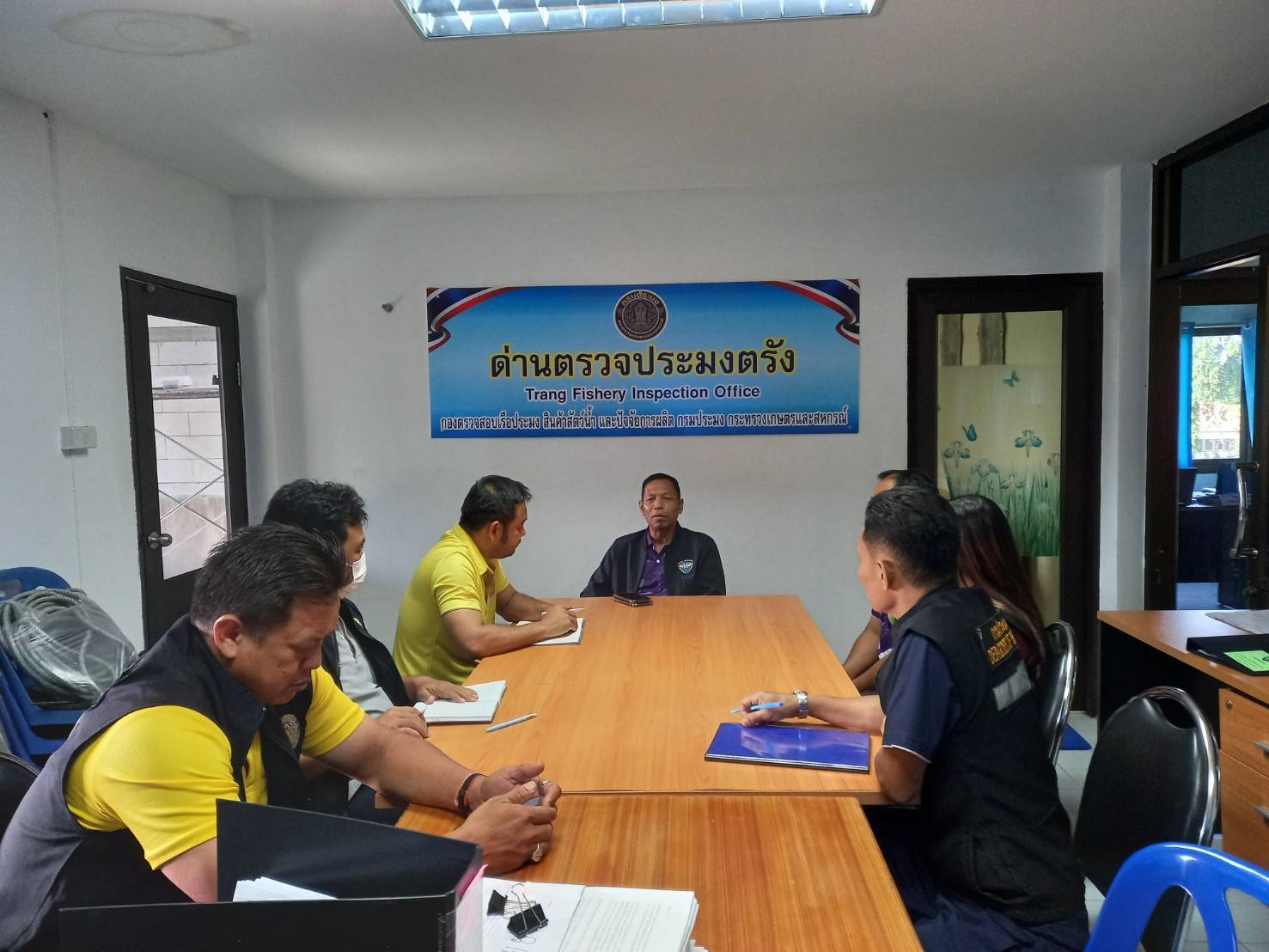 #ผู้อำนวยการศูนย์ฯเขต9ตรวจเยี่ยมติดตามการปฏิบัติงานให้กำลังใจแก่เจ้าหน้าที่ด่านตรวจประมงตรัง