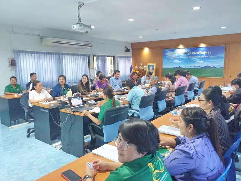 ร่วมประชุมเตรียมความพร้อมรับการประชุมคณะรัฐมนตรีนอกสถานที่..คลิก