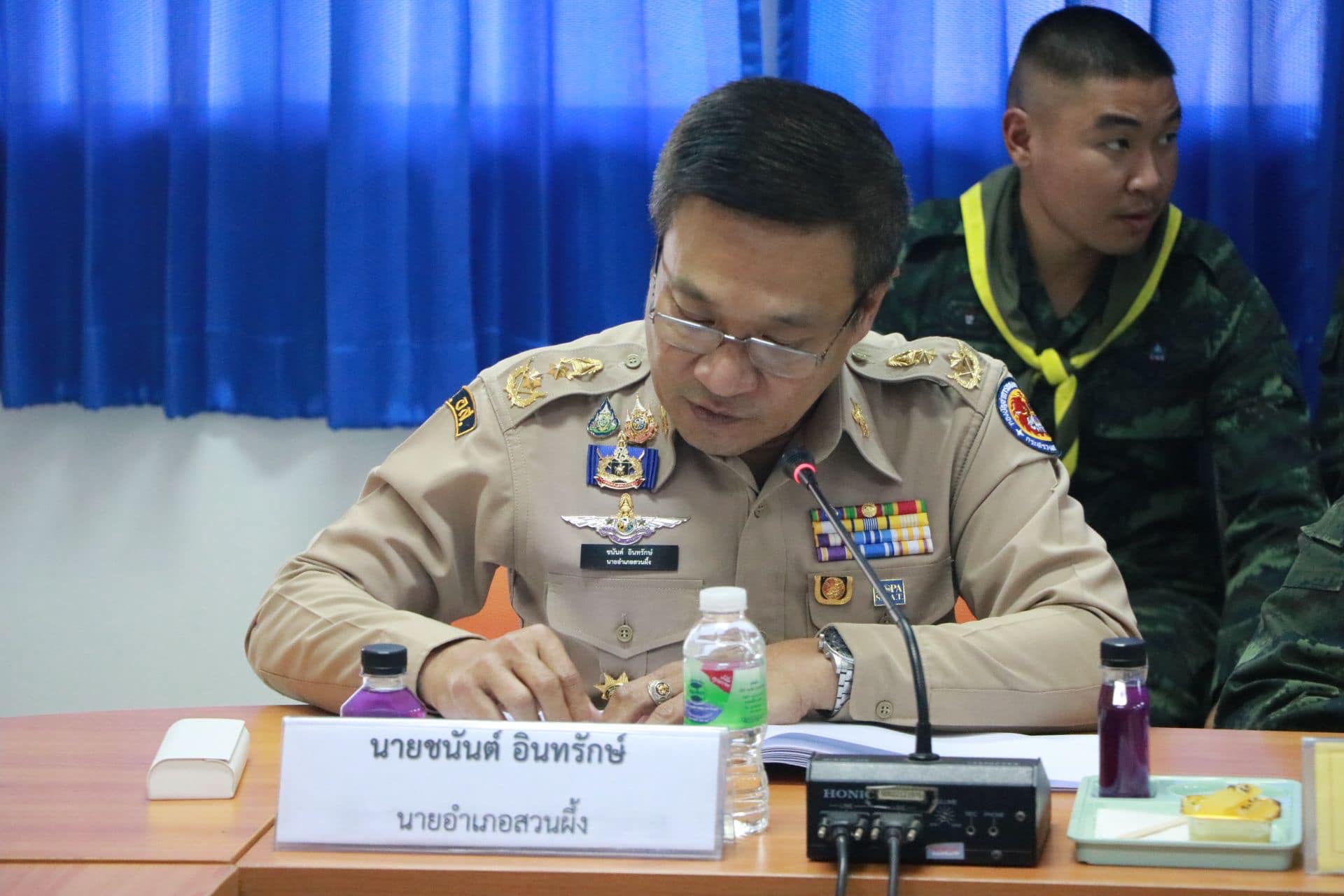 เข้าร่วมประชุมหารือหน่วยงานความมั่นคงอำเภอสวนผึ้ง..คลิก