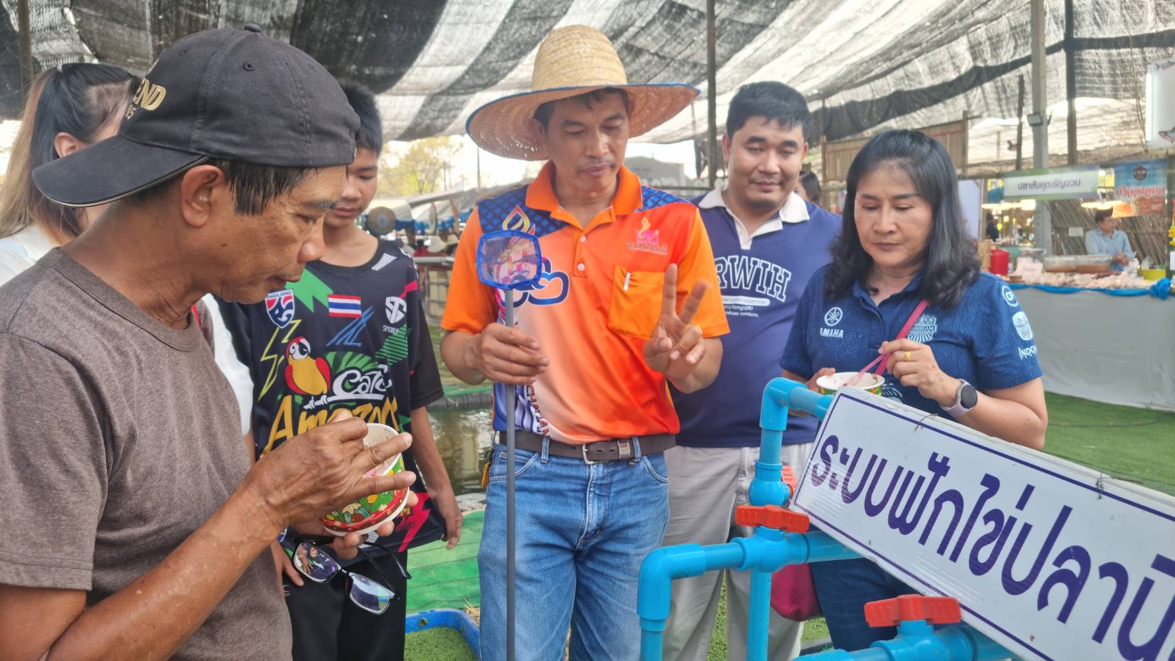 ประมงอุบลฯ จัดแสดงนิทรรศการความรู้ด้านการประมง งานเกษตรอีสานใต้ ครั้งที่ 16 ณ มหาวิทยาลัยอุบลราชธานี..คลิก