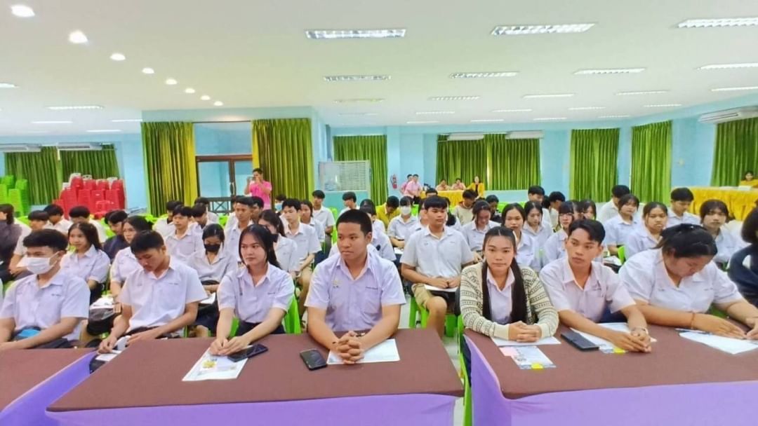 ประมงอำเภอบรรพตพิสัย ร่วมโครงการ 