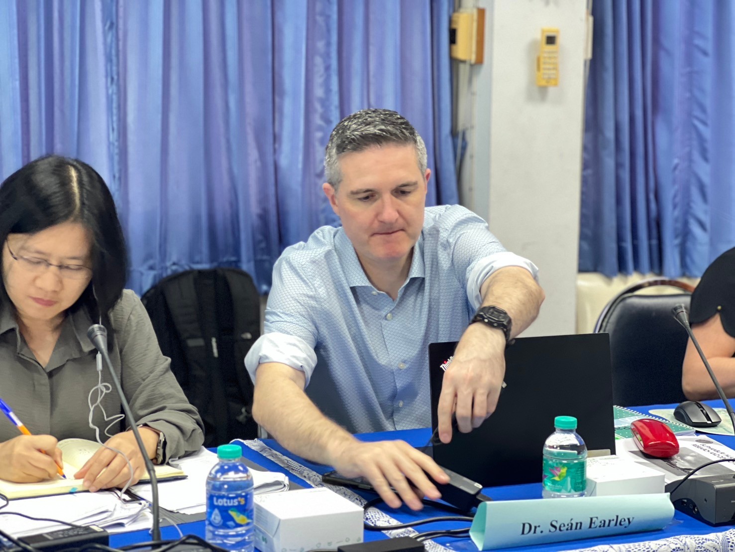 ตรวจประเมินระบบการควบคุมยาสัตว์ตกค้าง สารพิษตกค้าง และสารปนเปื้อนในสัตว์และสินค้าสัตว์ 