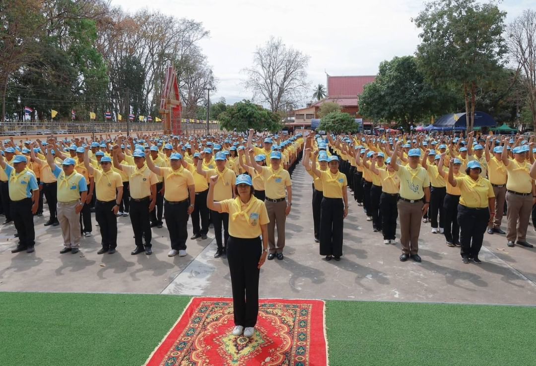 ประมงอำเภอบรรพตพิสัย ร่วมกิจกรรมจิตอาสาพัฒนา เนื่องในวันคล้ายวันพระราชสมภพพระบาทสมเด็จพระพุทธเลิศหล้านภาลัย..คลิก