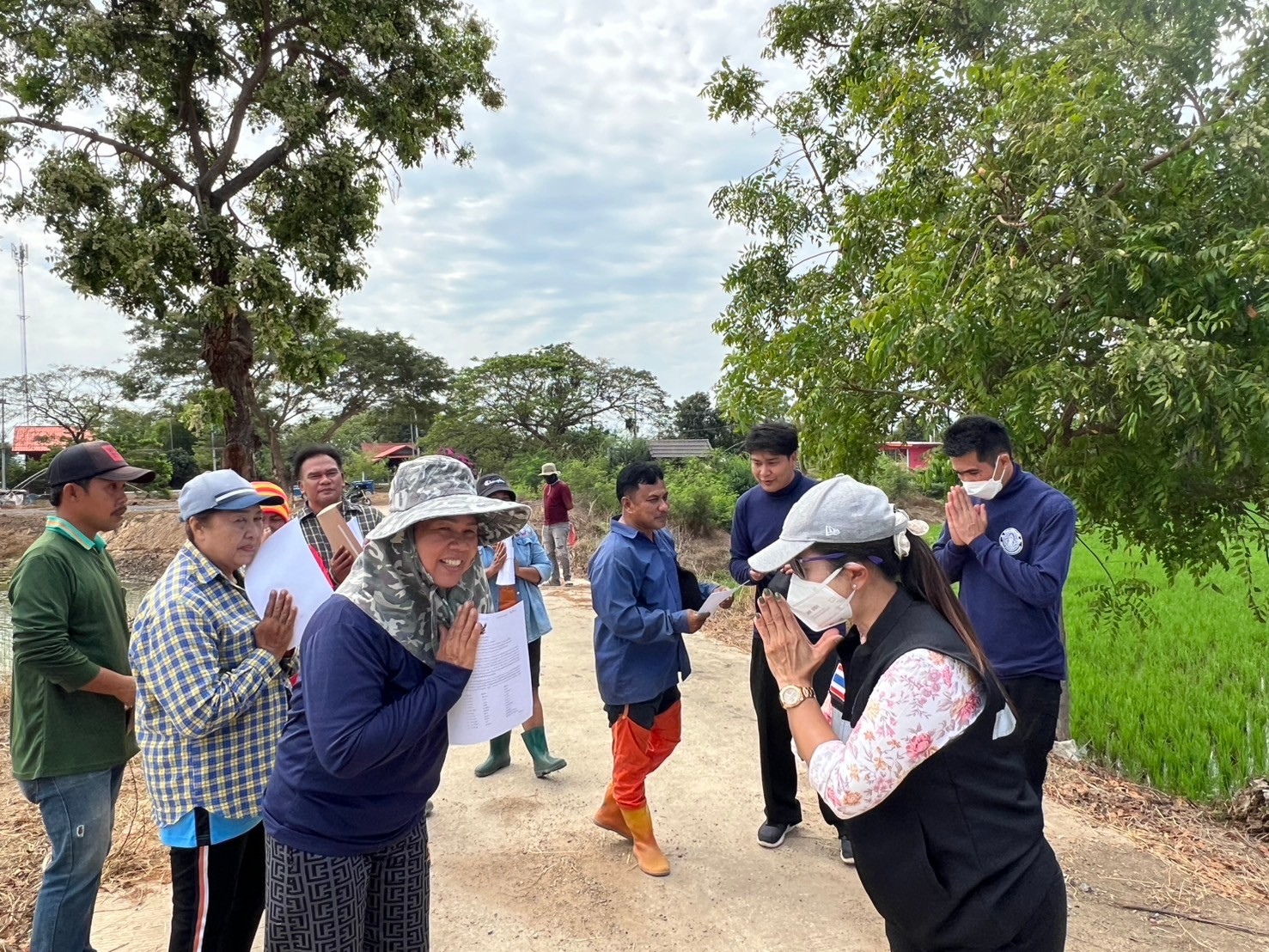 ร่วมสร้างแหล่งอาหารธรรมชาติ 3แหล่งน้ำในอำเภอแสวงหา เพื่อเป็นการเตรียมความพร้อมของแหล่งน้ำก่อนปล่อยพันธุ์สัตว์น้ำตามโครงการบริหารจัดการทรัพยากรประมง