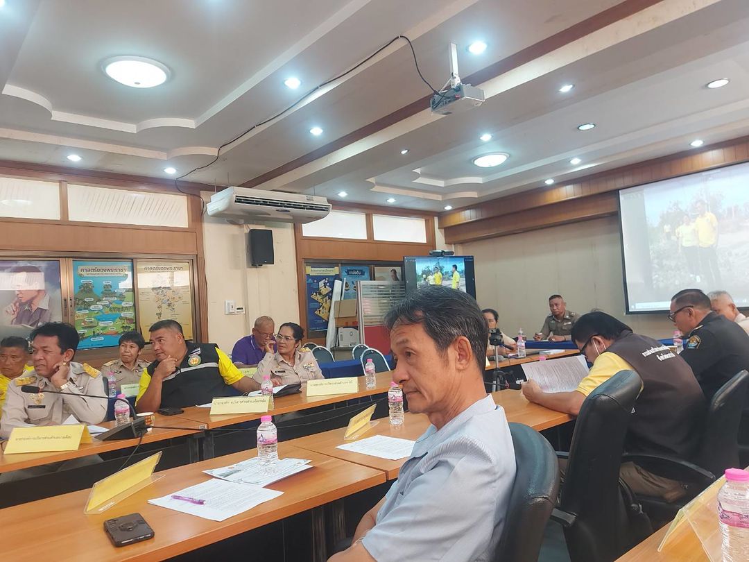 ประชุมหัวหน้าส่วนราชการ ผู้บริหารองค์กรปกครองส่วนท้องถิ่น หัวหน้าหน่วยงานรัฐวิสาหกิจ และกำนัน ครั้งที่ 3/2568..คลิก