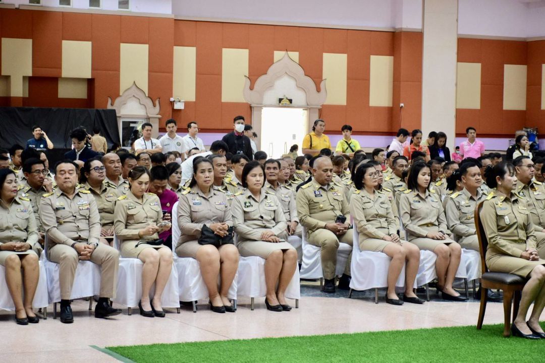 ร่วมรับมอบเกียรติบัตรโครงการประชุมเชิงปฏิบัติการเพื่อส่งเสริมองค์ความรู้ด้านการปราบปรามการทุจริตและประพฤติมิชอบ จังหวัดนครสวรรค์ ประจำปี พ.ศ. 2567
