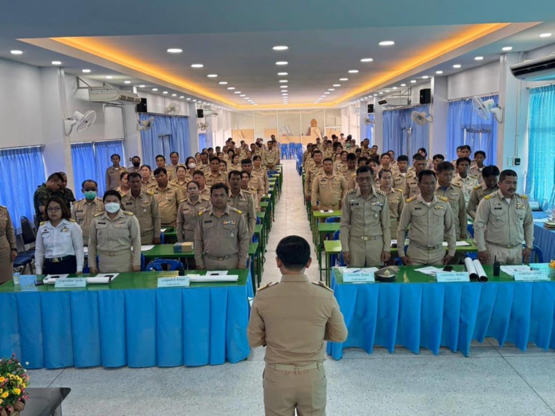 ประมงอำเภอเก้าเลี้ยว ร่วมประชุมกำนันผู้ใหญ่บ้าน และหัวหน้าส่วนราชการ ประจำเดือนมีนาคม 2568