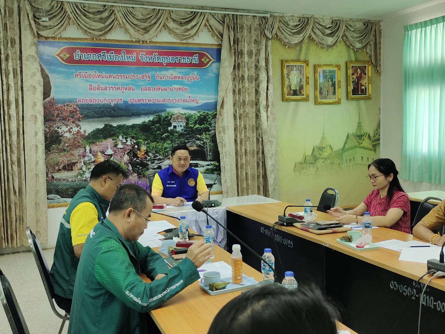 ประมงอำเภอศรีเมืองใหม่ ร่วมประชุมคณะอนุกรรมการการส่งเสริมวิสาหกิจชุมชน ระดับอำเภอ ครั้งที่ 1/2568..คลิก