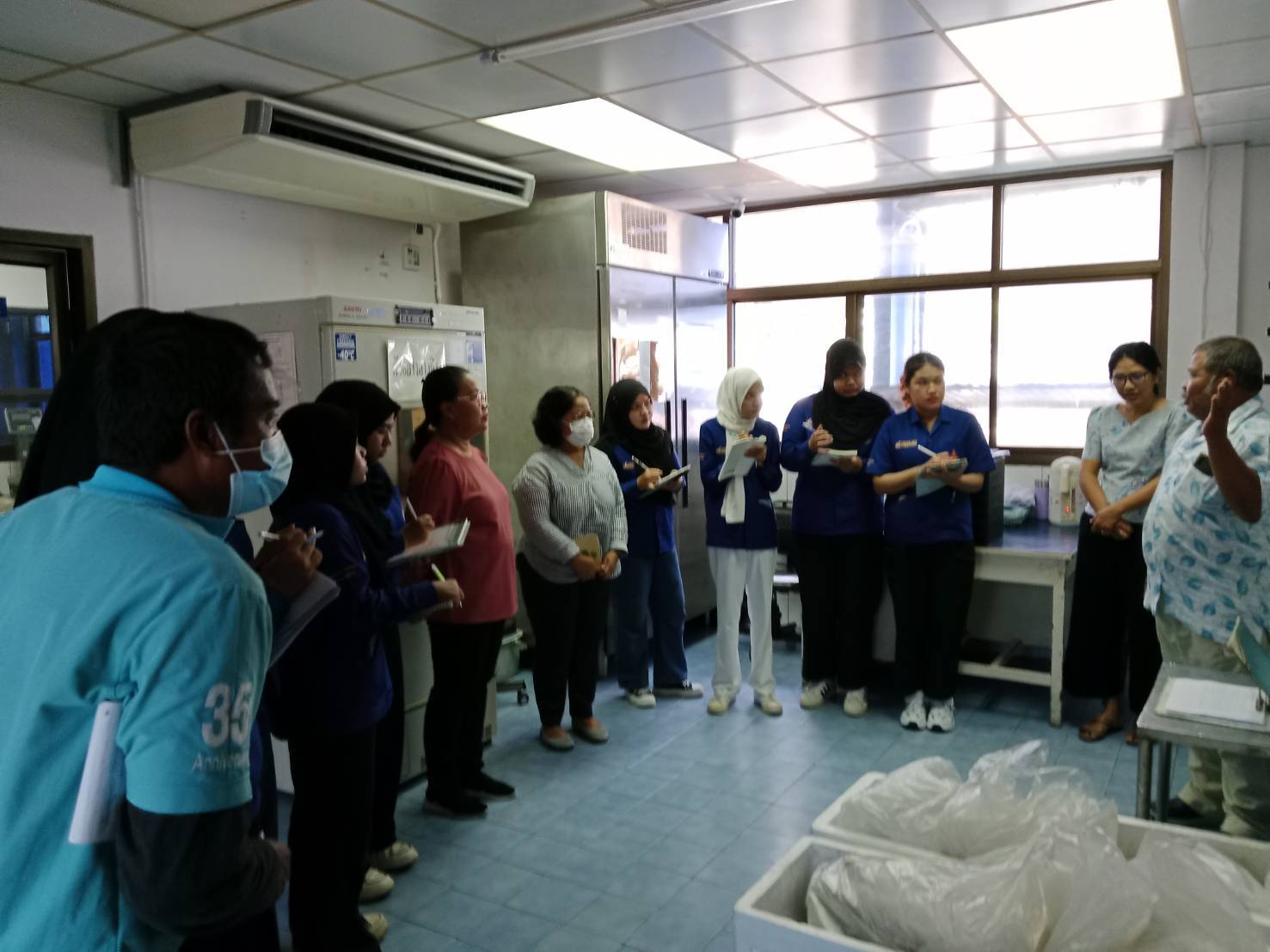 ต้อนรับคณะนักศึกษาหลักสูตรวิทยาศาสตร์บัณฑิต สาขาวิชาเทคโนโลยีและนวัตกรรมประมง