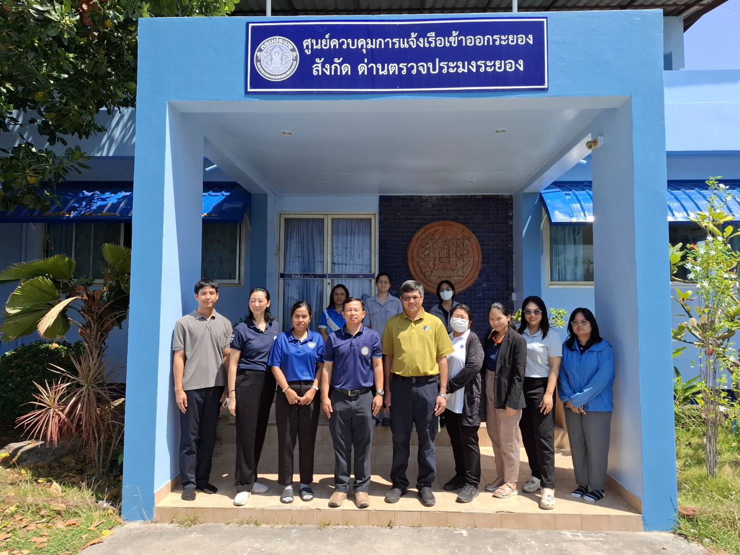 เจ้าหน้าที่กองตรวจสอบเรือประมง สินค้าสัตว์น้ำ และปัจจัยการผลิต เยี่ยมชมโรงงานปลาป่น และเยี่ยมชมการปฏิบัติงานของด่านฯ ในพื้นที่จังหวัดระยองและจังหวัดตราด 