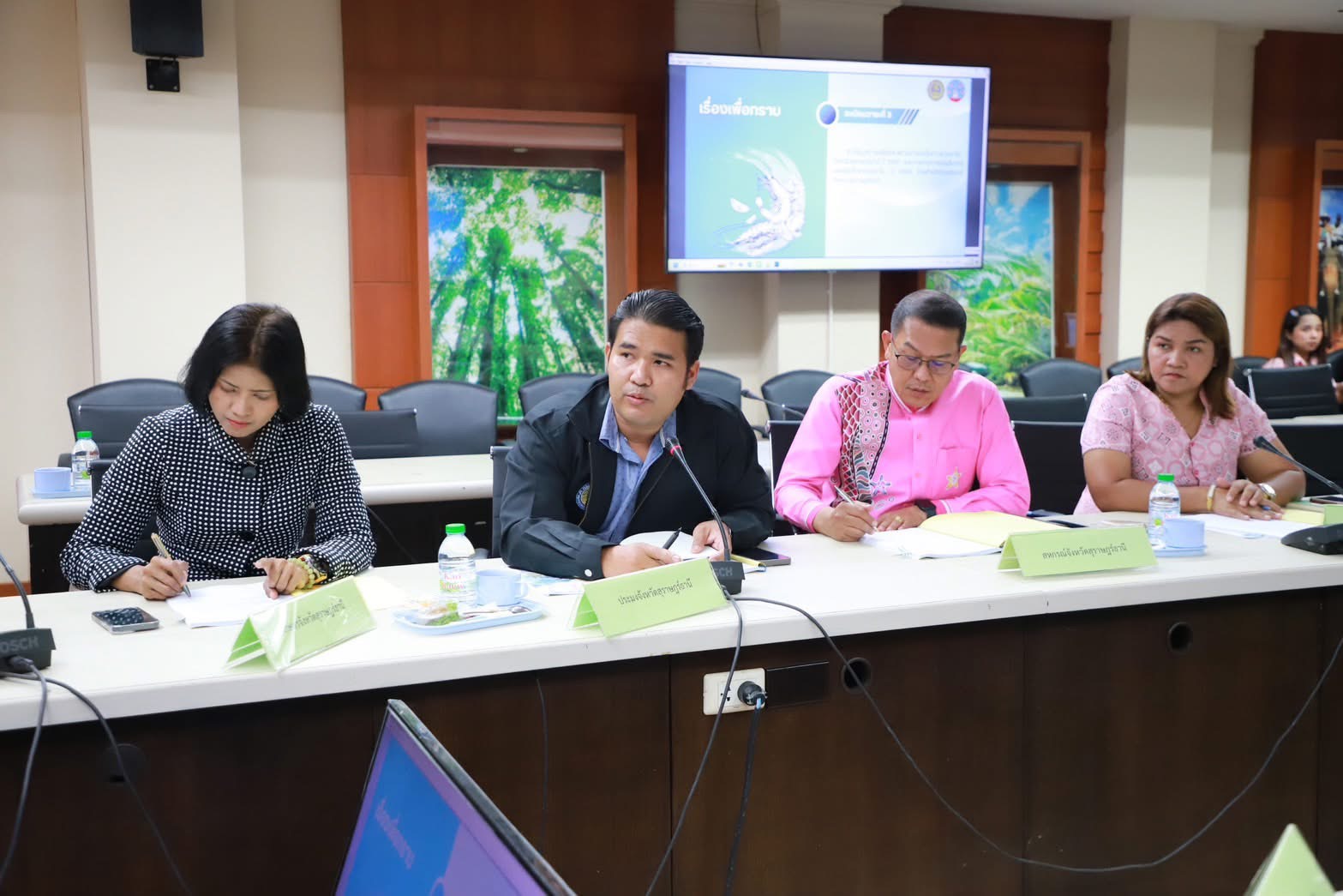 ประชุมแก้ไขปัญหาเกษตรกร จังหวัดสุราษฎร์ธานี ครั้งที่ 2/2568