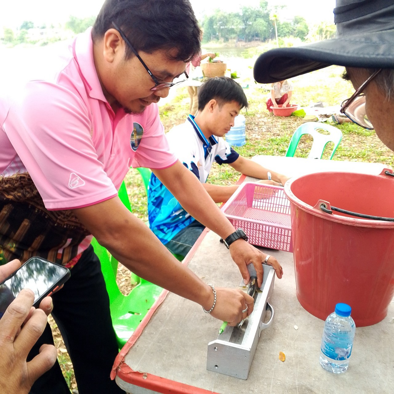 การเพิ่มผลผลิตสัตว์น้ำในแหล่งน้ำชุมชน..คลิก