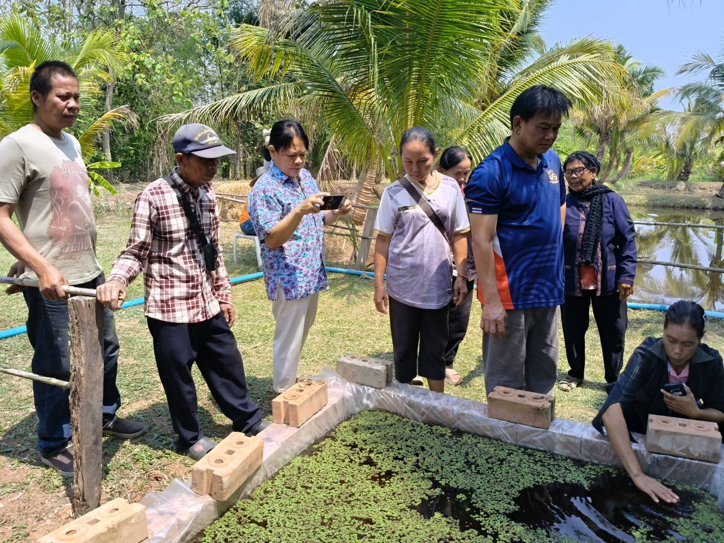 อบรม โครงการยกระดับสินค้าเกษตรปลอดภัย กิจกรรมการพัฒนาศักยภาพการผลิตสินค้าประมง อ.แก้งคร้อ