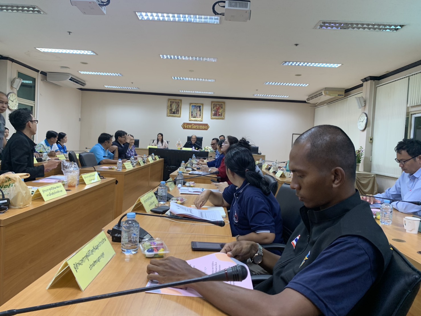  เข้าร่วมประชุมคณะกรรมการขับเคลื่อนงานด้านการเกษตรระดับจังหวัด (SCP) และคณะทำงานขับเคลื่อนงานด้านการเกษตรระดับอำเภอ (SCD) จังหวัดระยอง ครั้งที่ 1/2568
