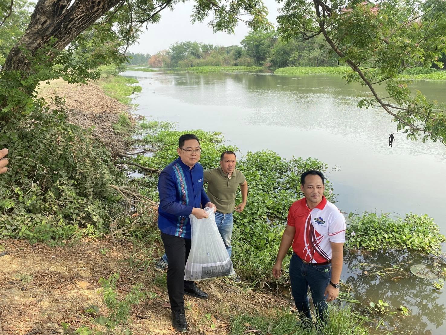 ลงพื้นที่ร่วมกับคณะกรรมการแหล่งน้ำ อำเภอเมืองราชบุรี..คลิก