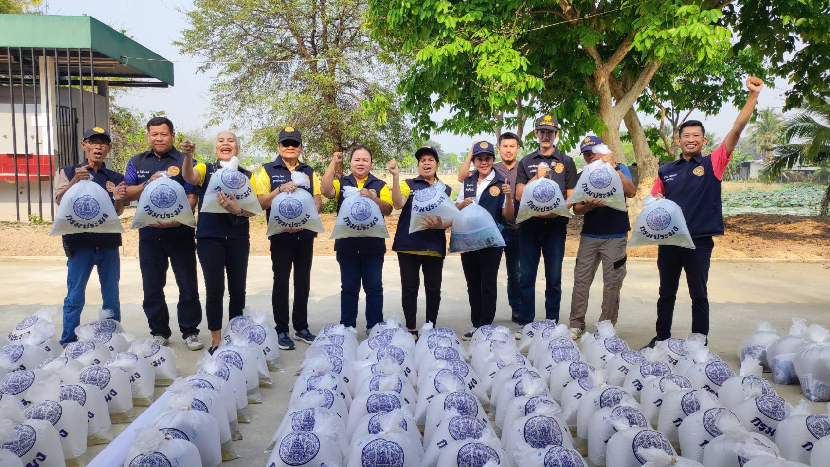 ลงพื้นที่ร่วมกับคณะกรรมการแหล่งน้ำ..คลิก