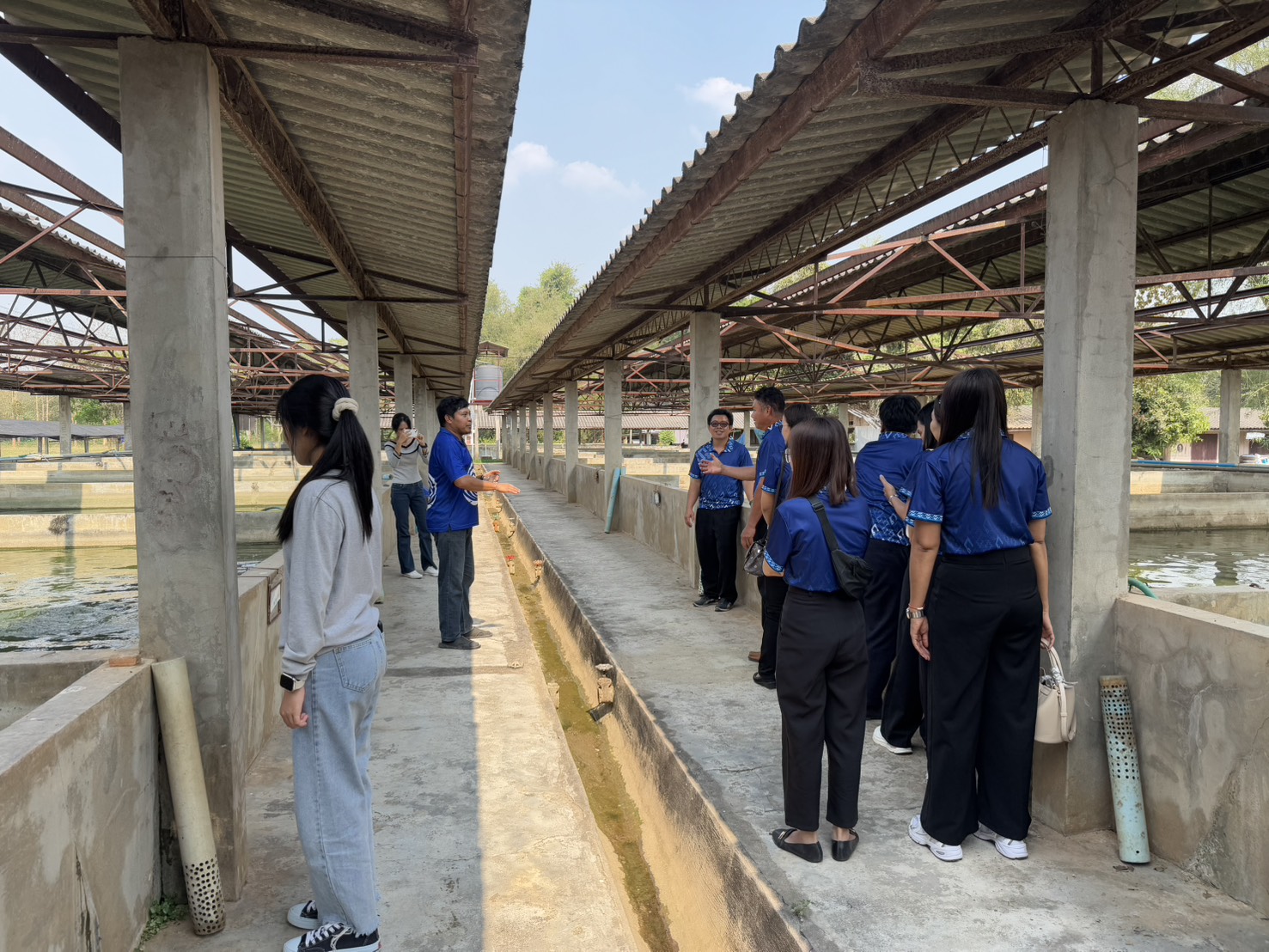 ตอนรับคณะครูและบุคลากรทางการศึกษา