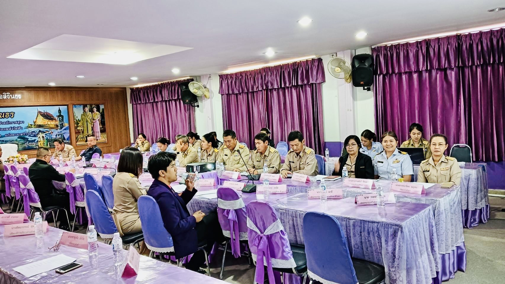 ประมงอำเภอสิรินธร เข้าร่วมประชุมหัวหน้าส่วนราชการ อำเภอสิรินธร ประจำเดือนครั้งที่ ๔/๒๕๖๘
